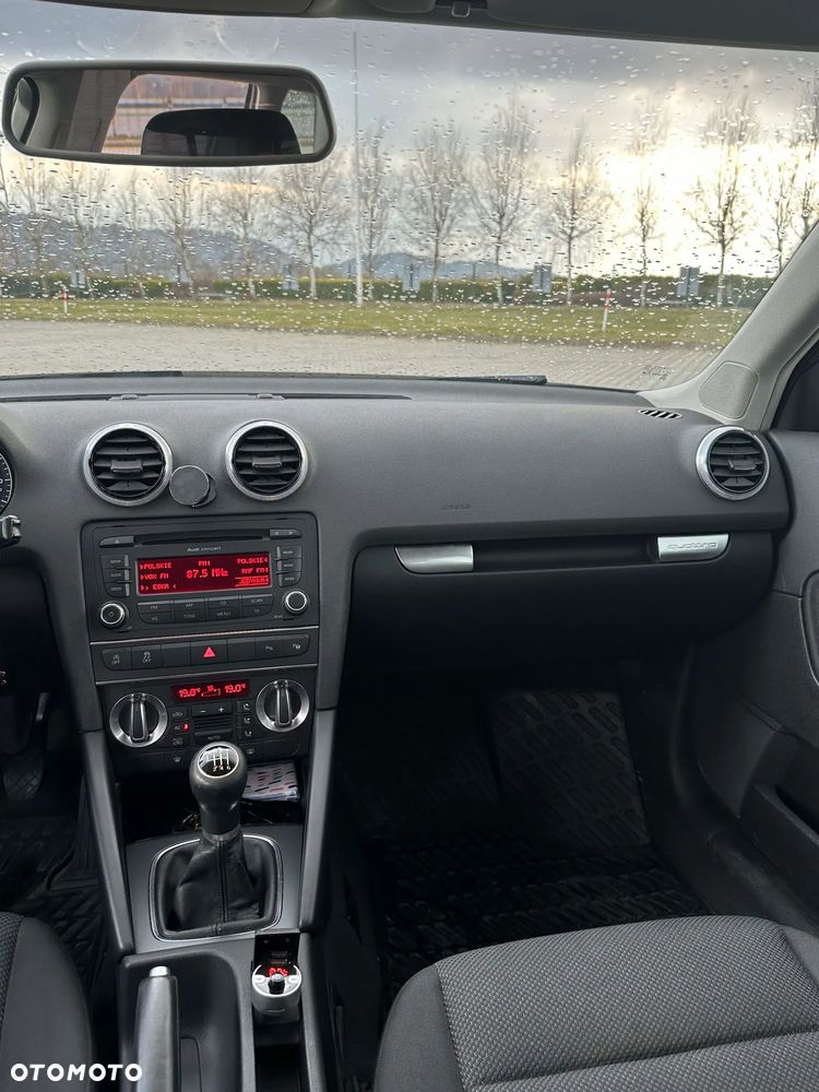 Audi A3 Sportback 2.0 TDI DPF Quattro Attraction - 13