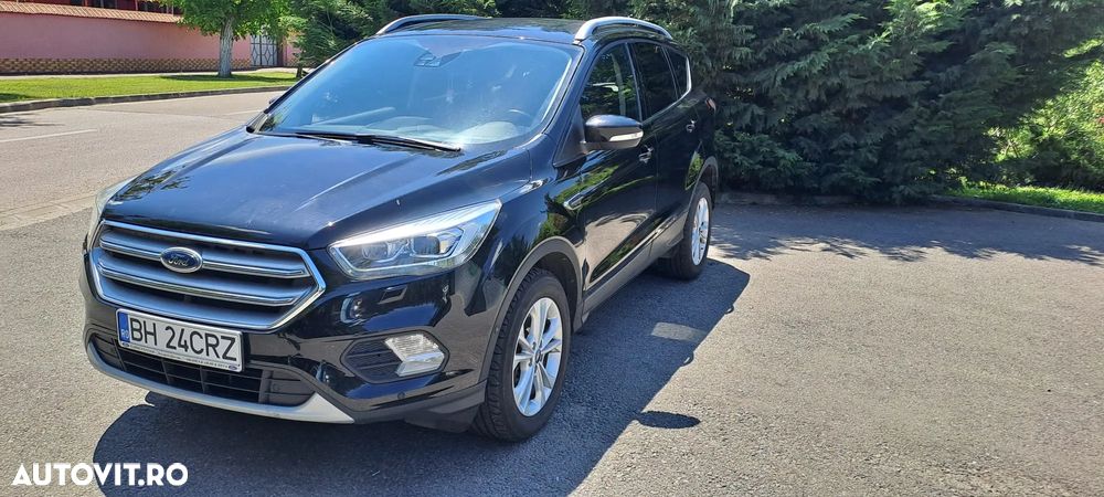 Ford Kuga - 8