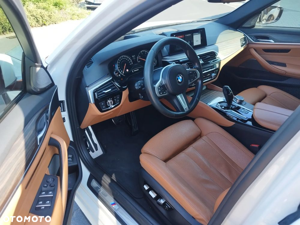 BMW Seria 5 530d xDrive M Sport sport - 20
