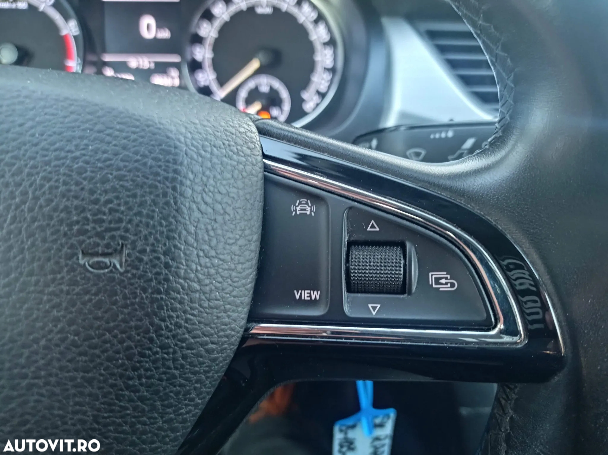 Skoda RAPID 1.0 TSI Ambition - 26