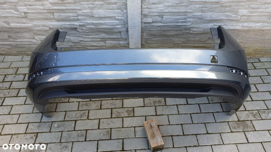 Zderzak Skoda Octavia 4 IV tyl kombi 2019 - 5e7 - 1