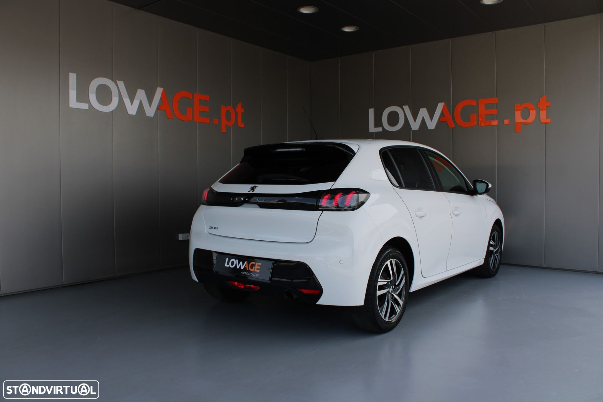 Peugeot 208 1.2 PureTech Allure EAT8 - 3