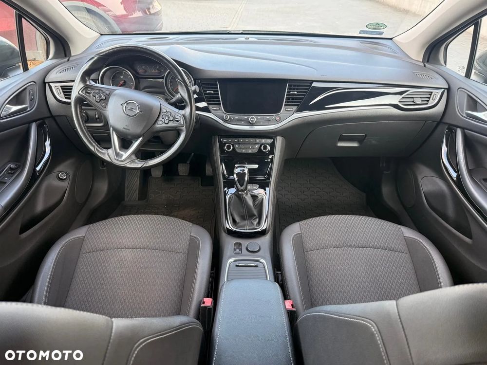 Opel Astra 1.6 CDTI Dynamic S&S - 16