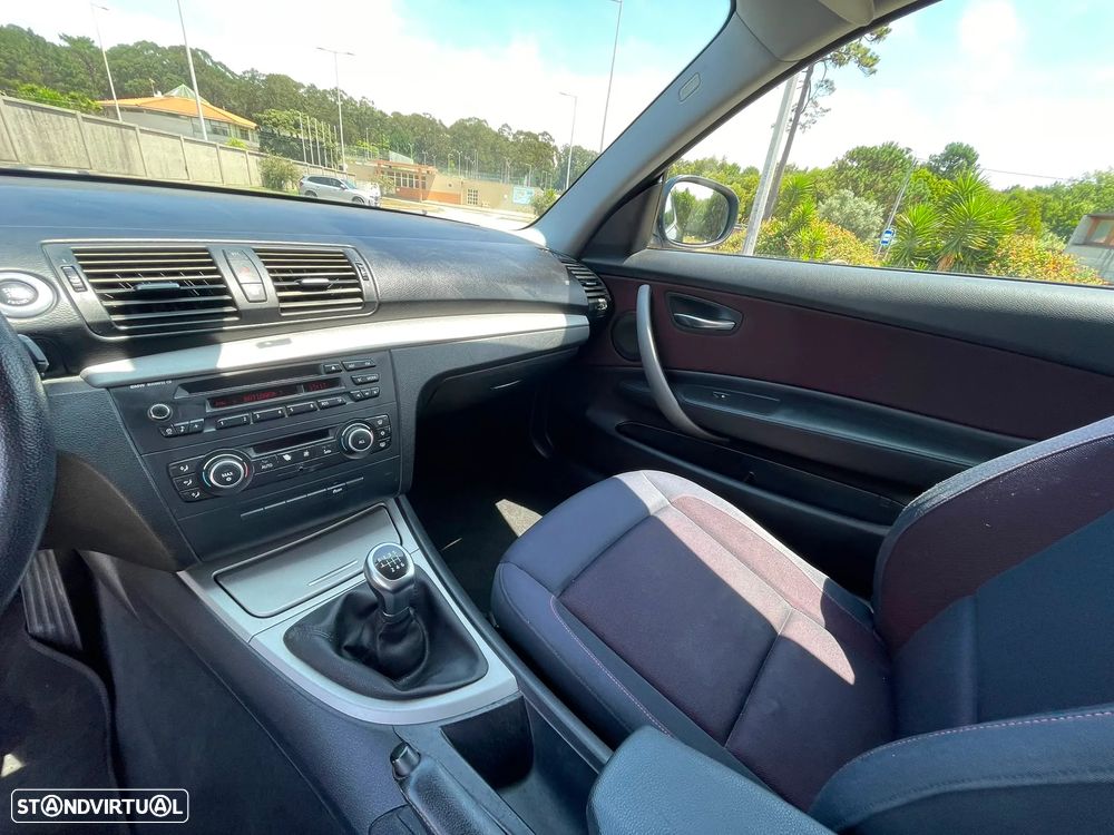 BMW 118 d xDrive Urban Line - 12