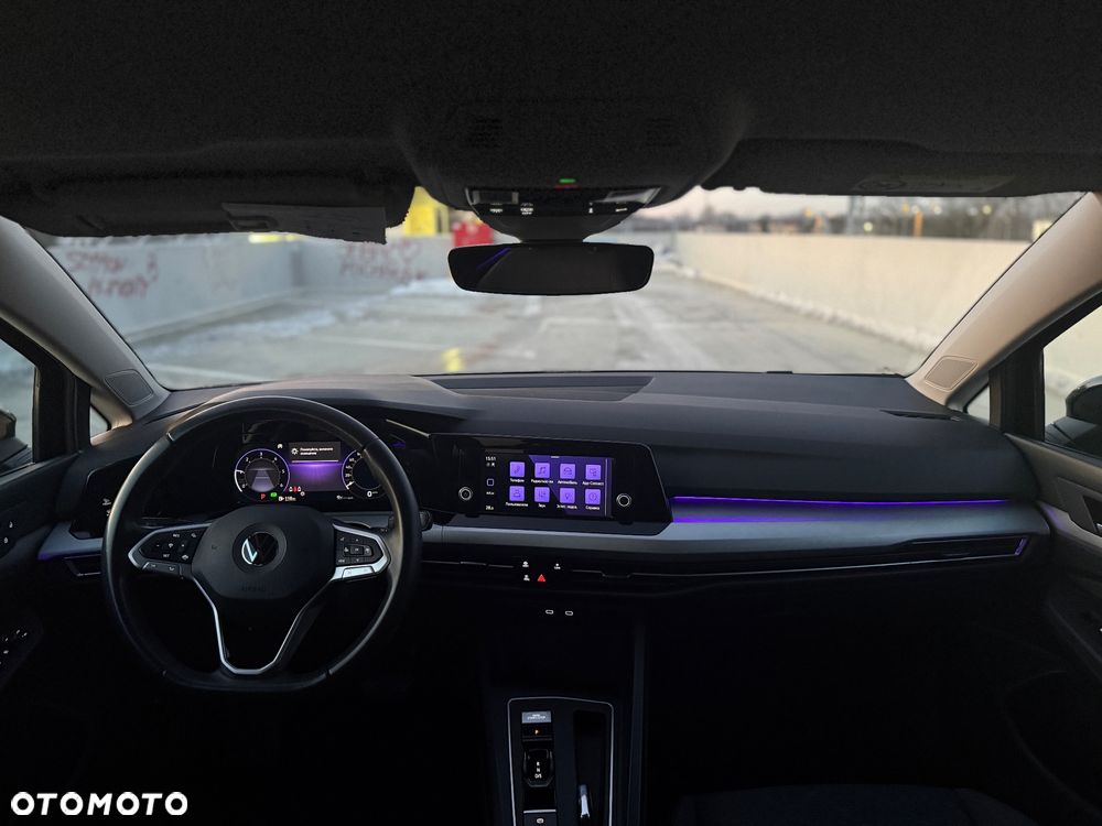 Volkswagen Golf - 16