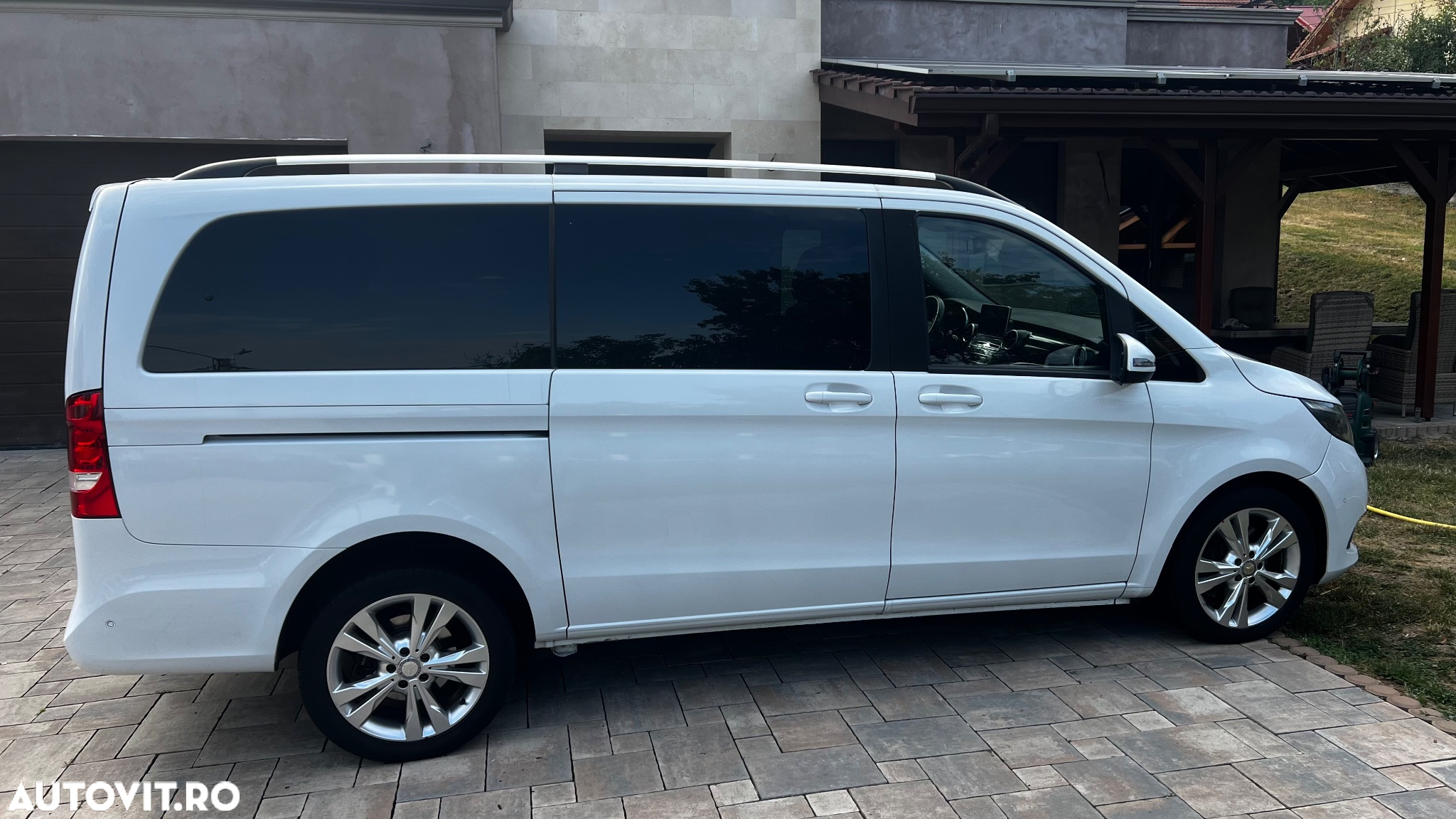 Mercedes-Benz V 220 (BlueTEC) d lang 7G-TRONIC Avantgarde Edition - 13