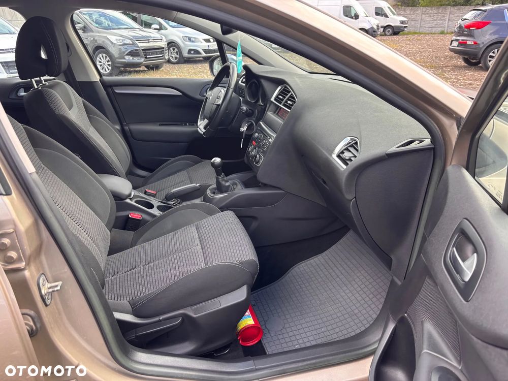 Citroën C4 1.6 VTi Attraction - 7