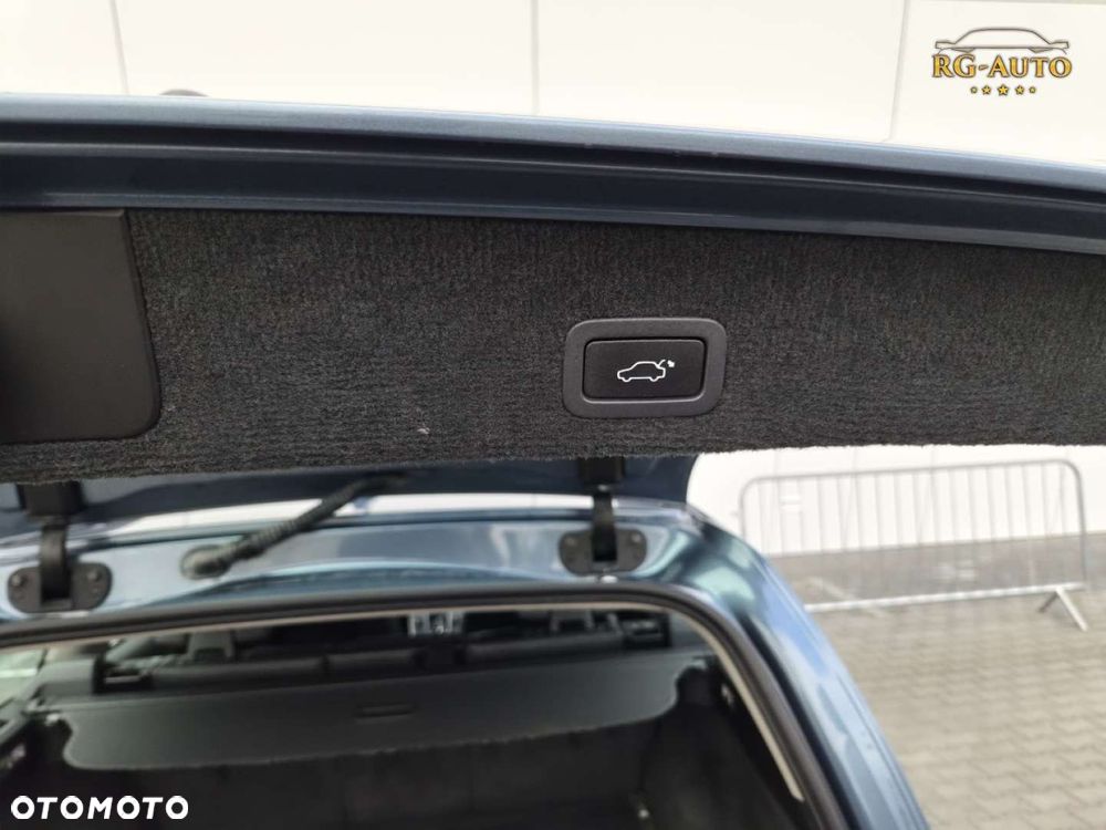 Volvo V70 - 35