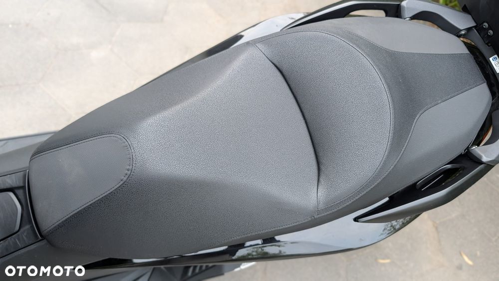 Honda NSS - 11