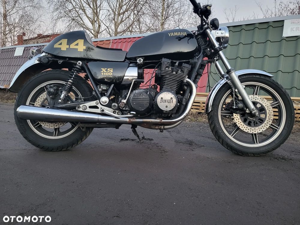 Yamaha XS - 2