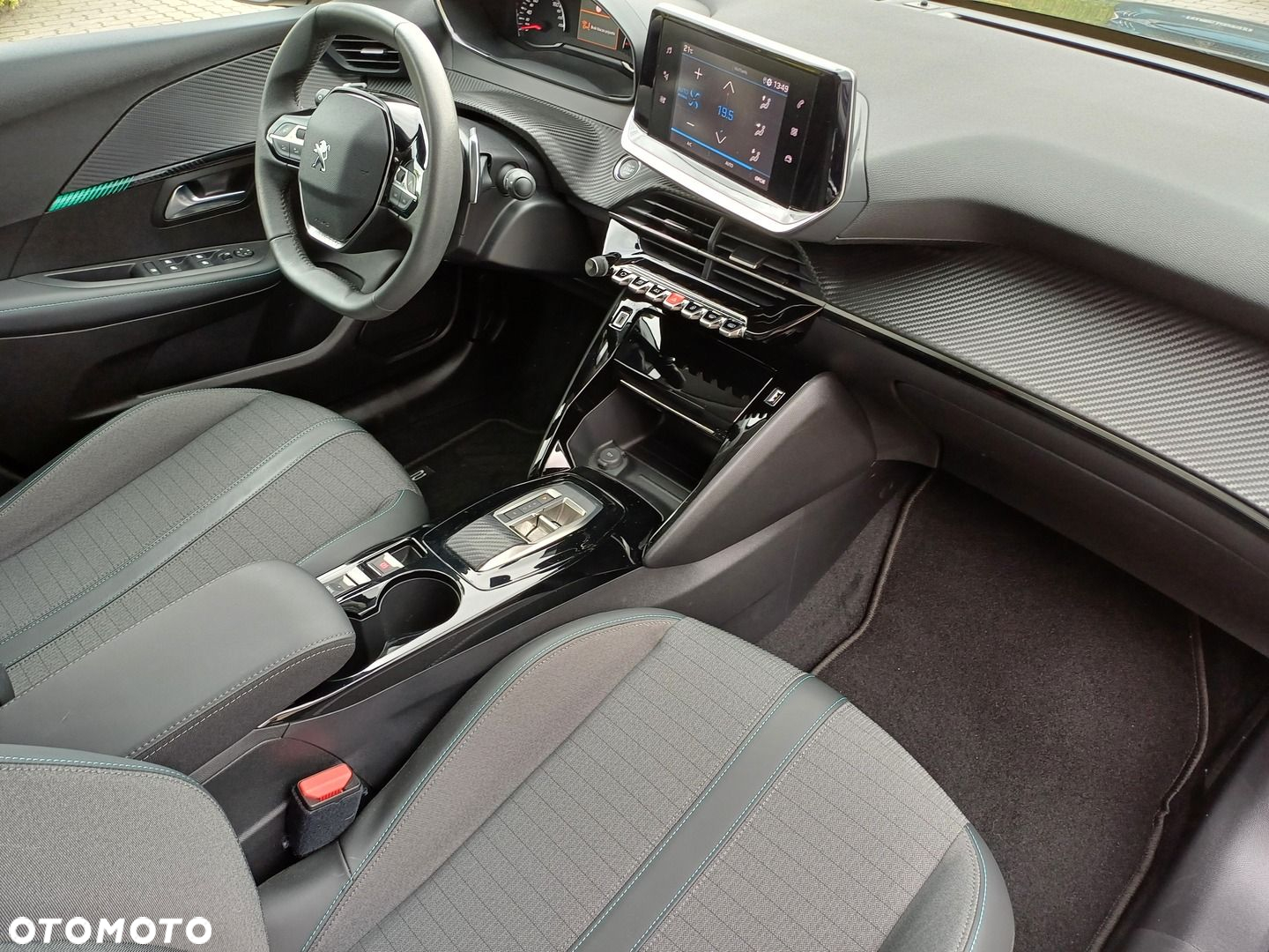 Peugeot 208 1.2 PureTech Allure Pack S&S EAT8 - 13