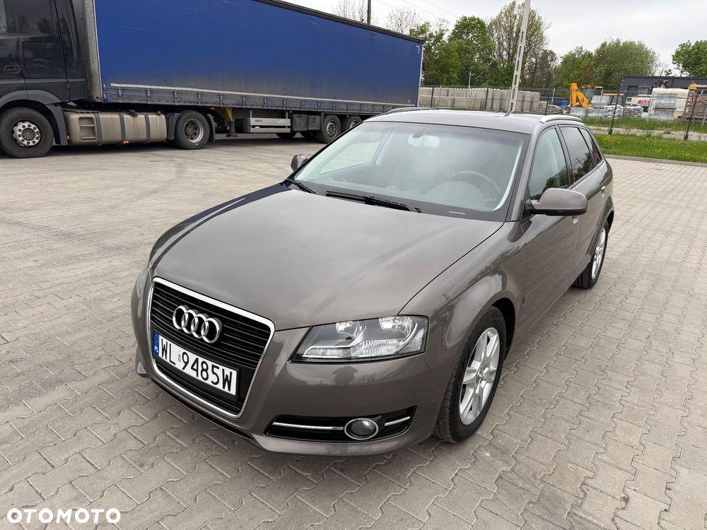 Audi A3 Sportback 1.6 TDI Attraction - 3