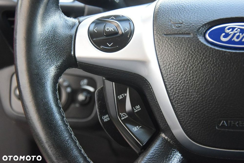 Ford Kuga 2.0 TDCi 4x4 Individual - 23