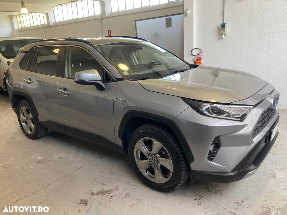 Toyota RAV4 - 2