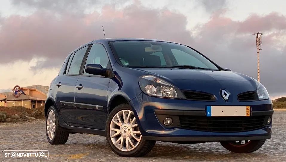 Renault Clio 1.2 TCE Dynamique S - 1