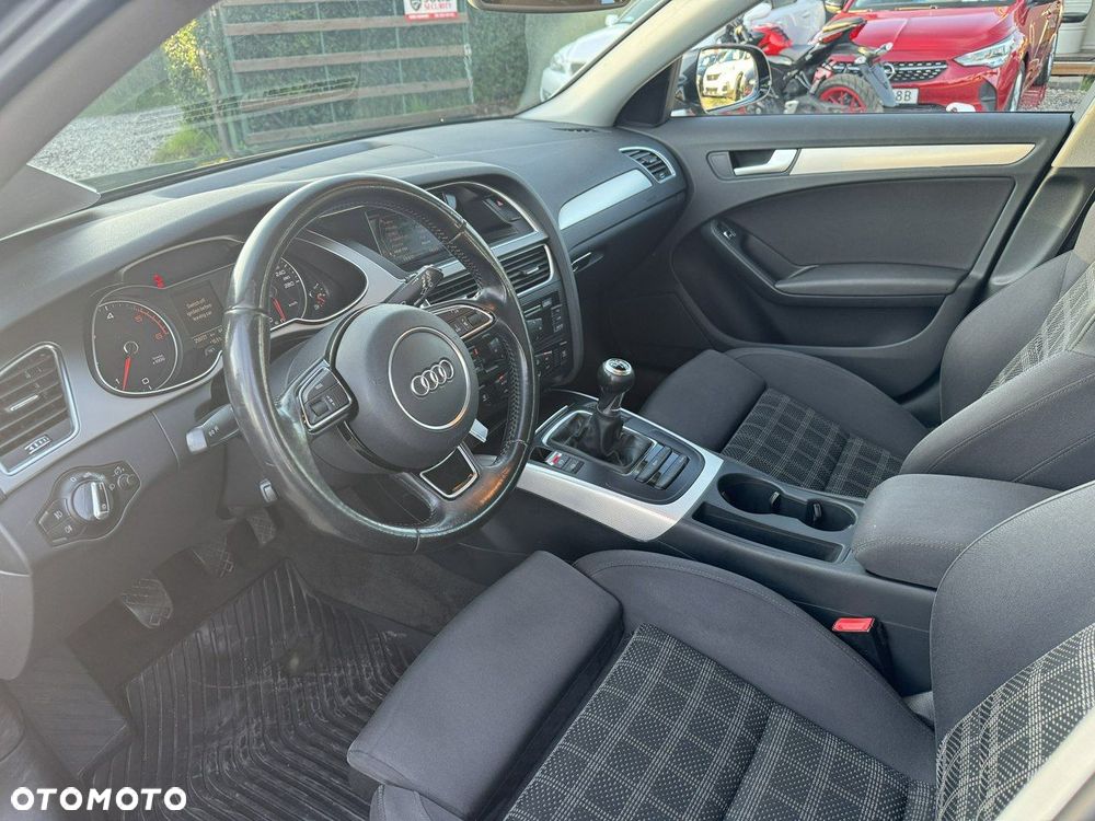 Audi A4 - 8