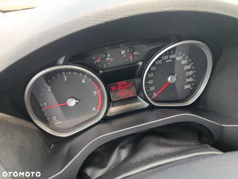 Ford S-Max - 8