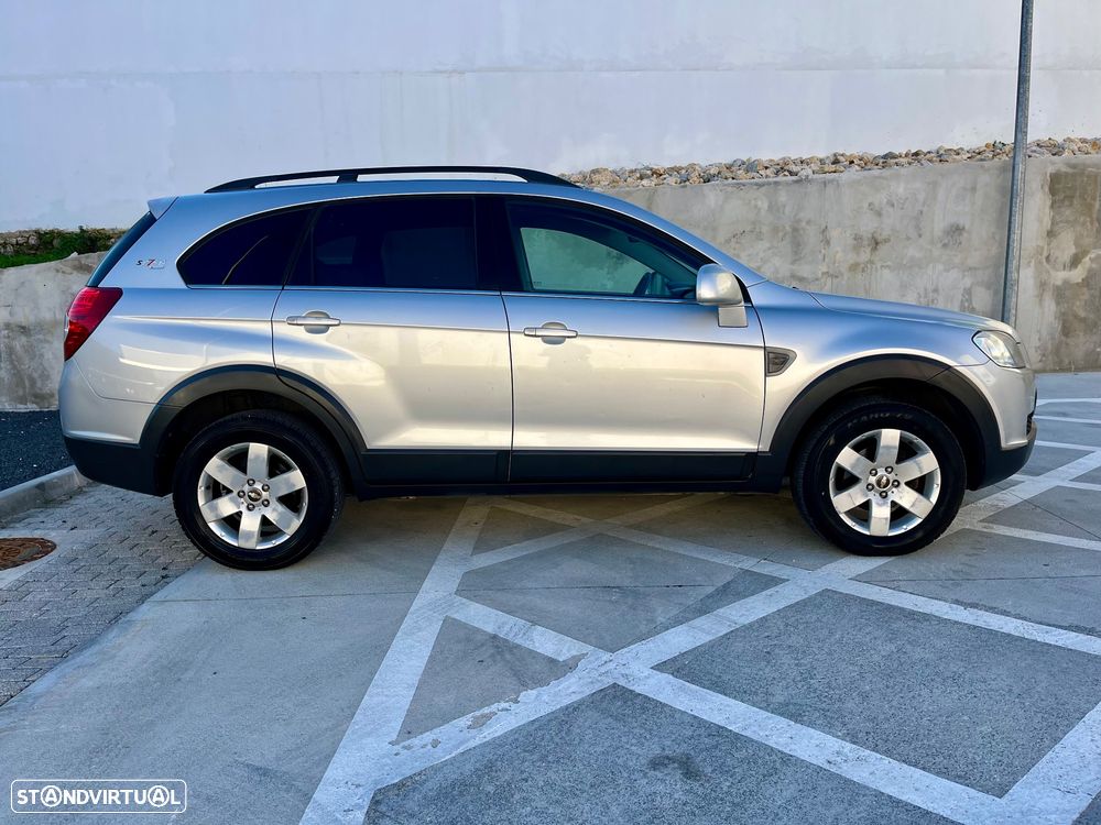 Chevrolet Captiva 2.0 VCDi Seven 7L - 8