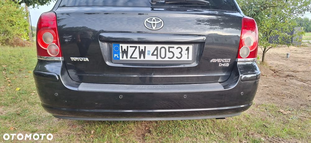 Toyota Avensis 2.0 D-4D - 7