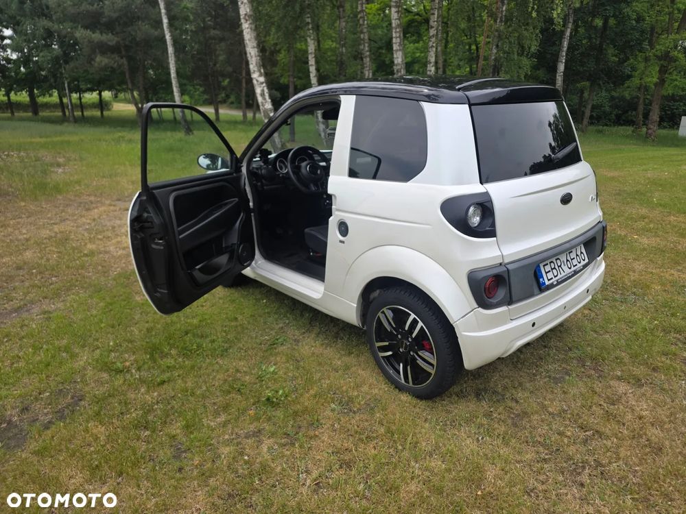 Microcar M.GO - 7
