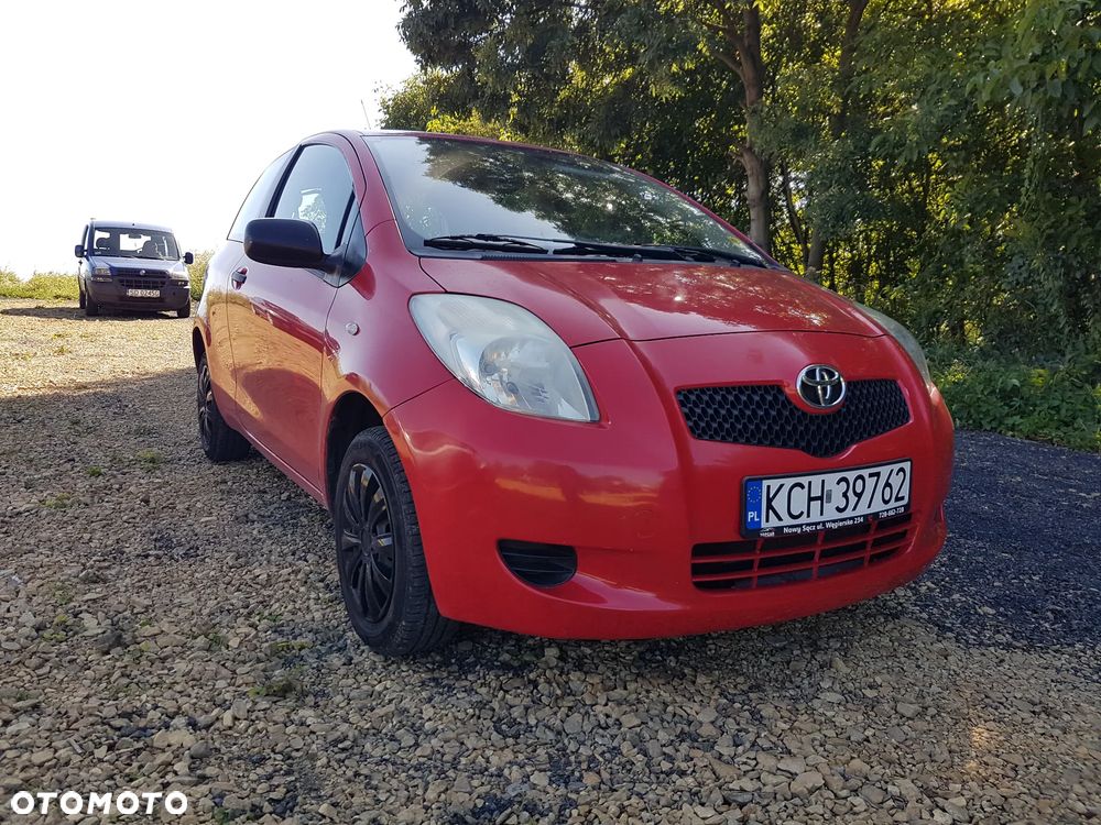 Toyota Yaris 1.0 VVT-i Style - 2