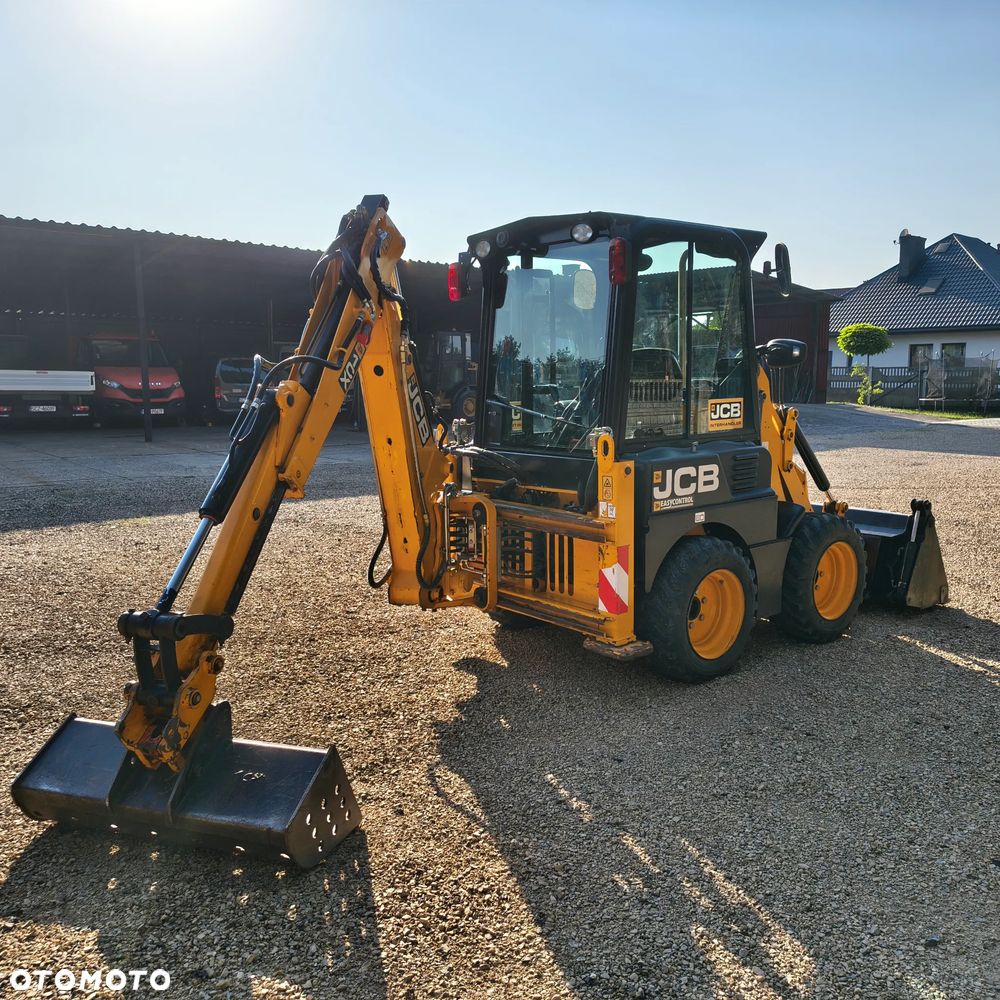 JCB 3CX - SALON PL - 900 mth - 20