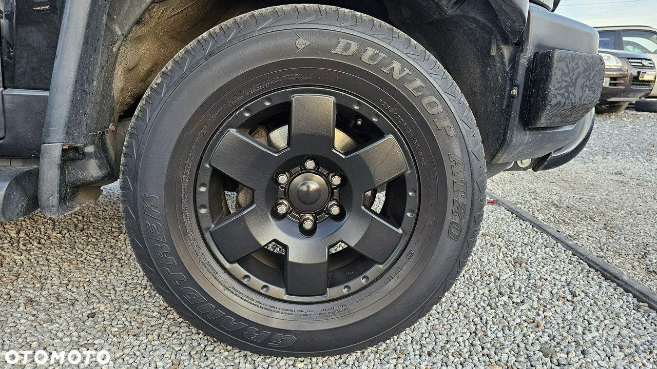 Toyota FJ - 10