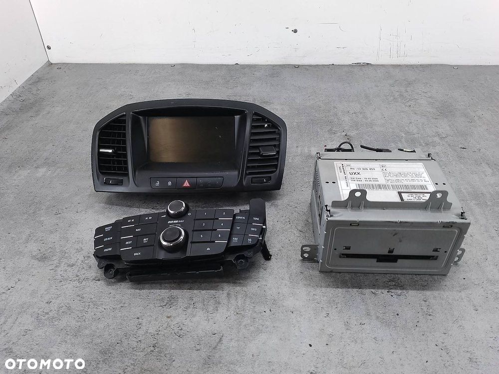 ZESTAW MULTIMEDIALNY OPEL INSIGNIA A 13223793 13273256 13326453 7612004356 - 1