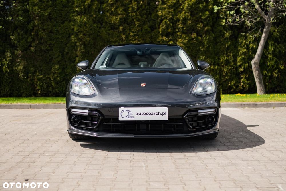 Porsche Panamera 4S - 4