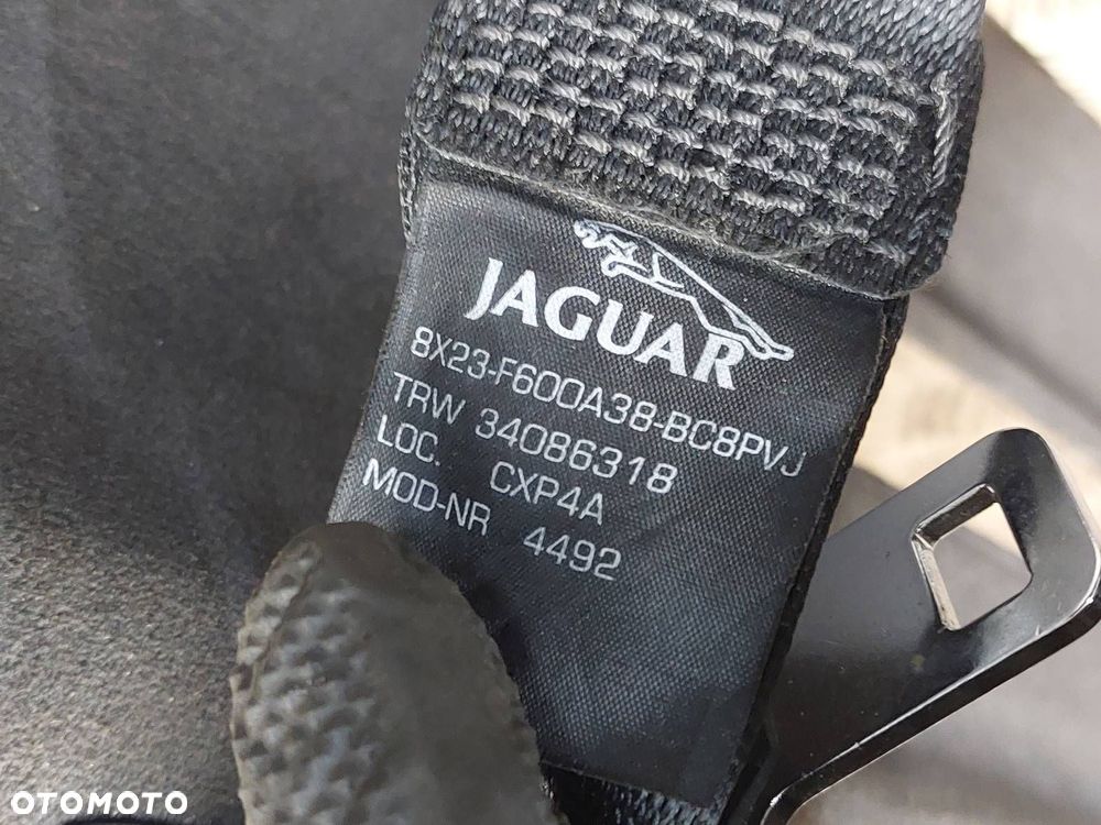 PÓŁKA TYŁ + PAS ŚRODKOWY TYŁ + ŚWIATŁO STOP JAGUAR XF X250 8X23F46608 - 2
