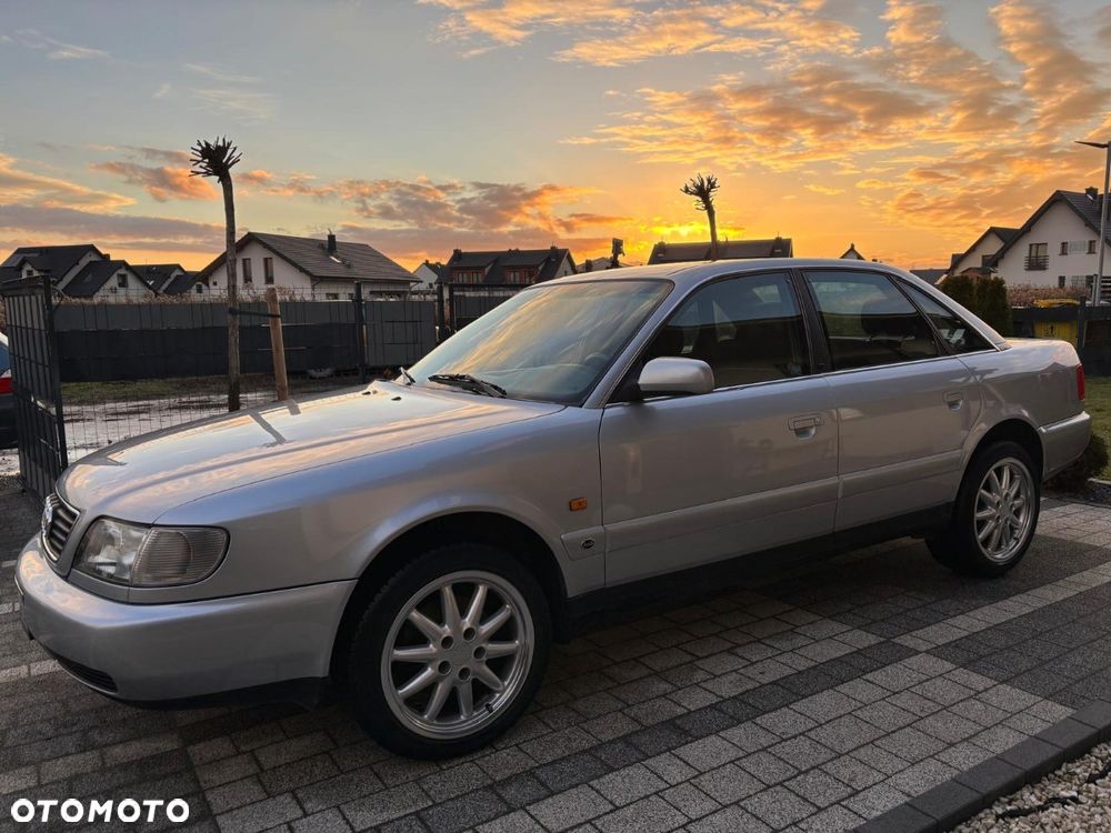 Audi A6 Limousine 2.5 TDI - 16