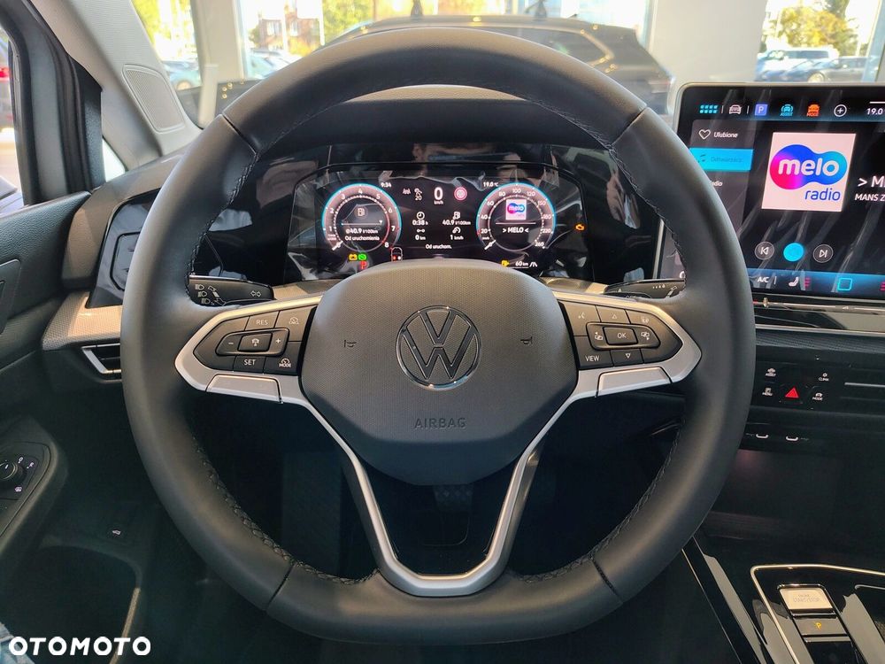 Volkswagen Golf - 14