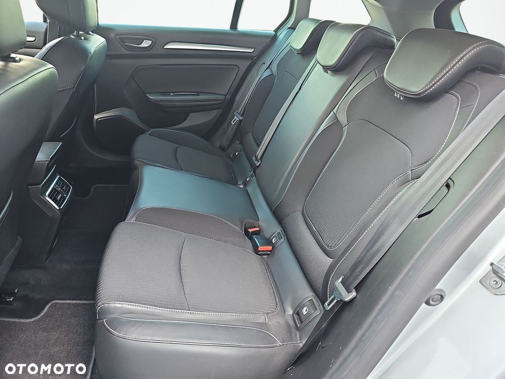 Renault Megane 1.3 TCe FAP Techno EDC - 13