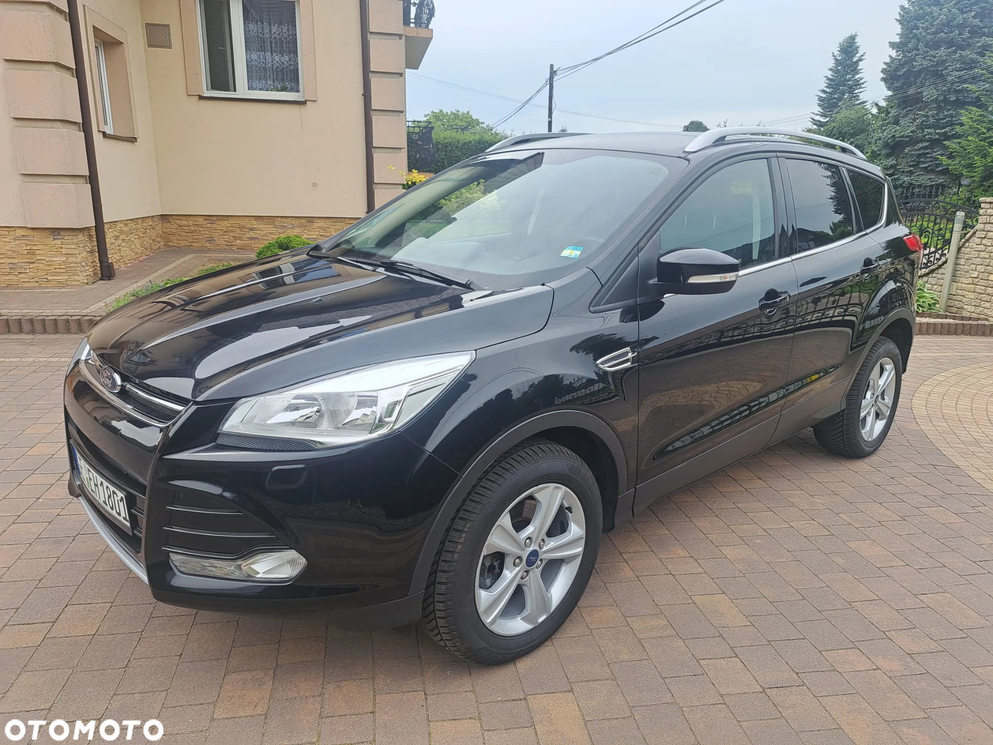 Ford Kuga 2.0 TDCi 4x4 Titanium - 4