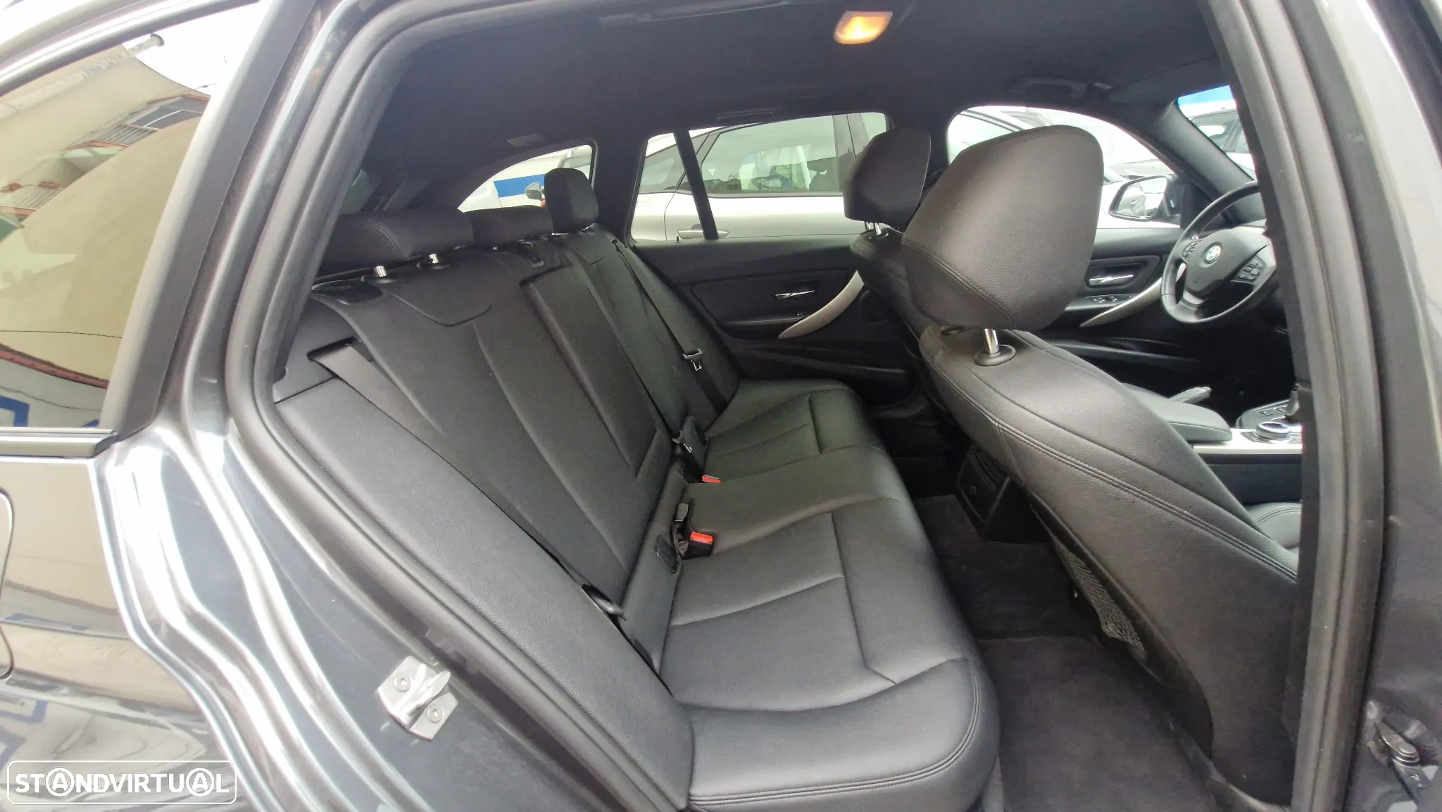 BMW 318 d Touring Pack M Auto - 5