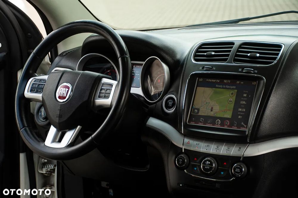 Fiat Freemont 2.0 Multijet Black Code AWD - 35