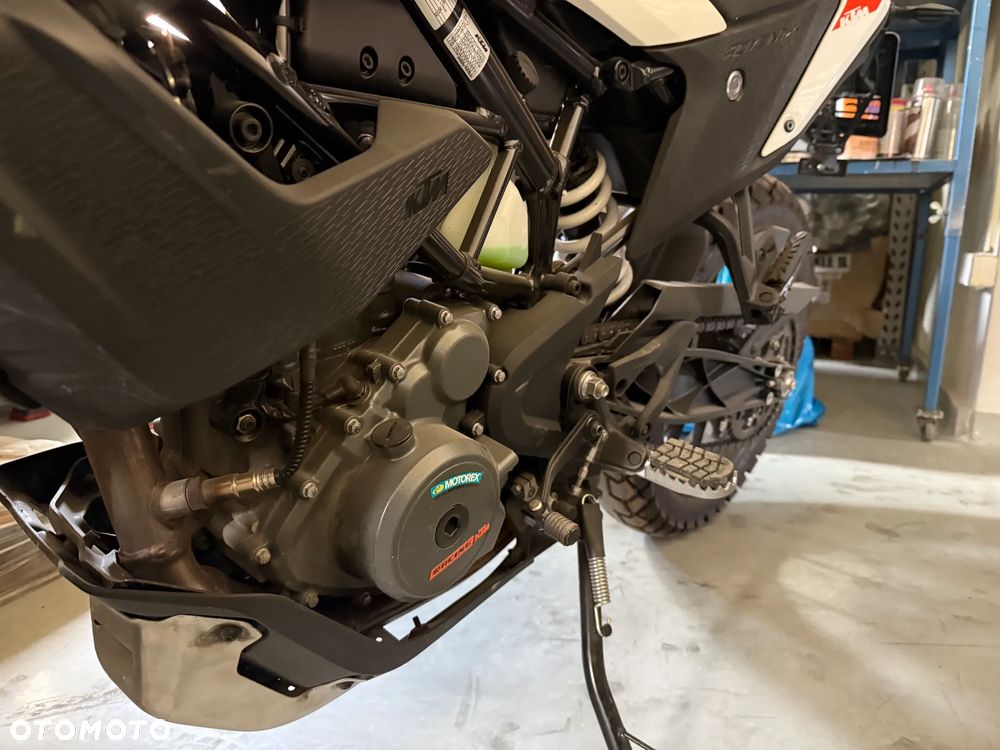 KTM Adventure - 6