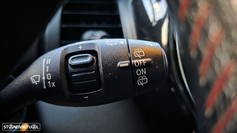 MINI 3 Portas Cooper D - 23