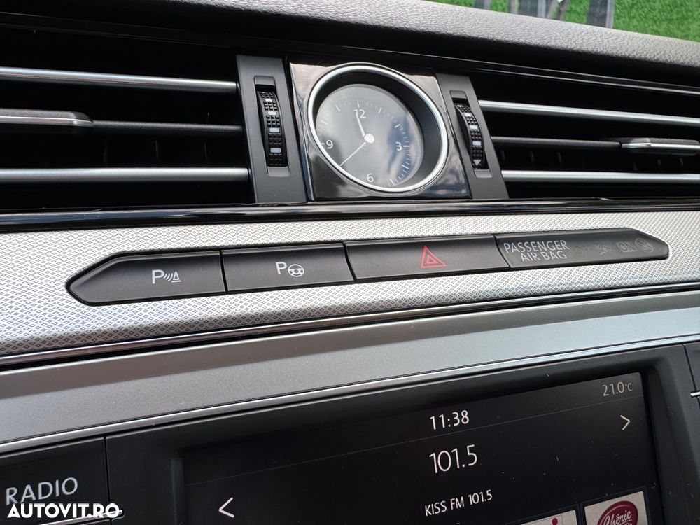 Volkswagen Passat 2.0 TDI SCR DSG Highline - 22
