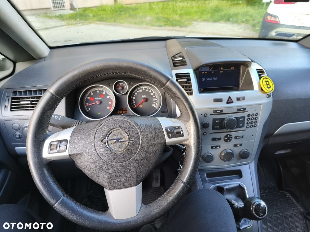 Opel Zafira - 6