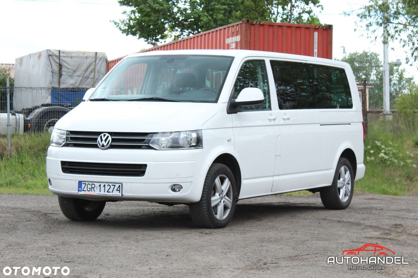 Volkswagen Caravelle - 3