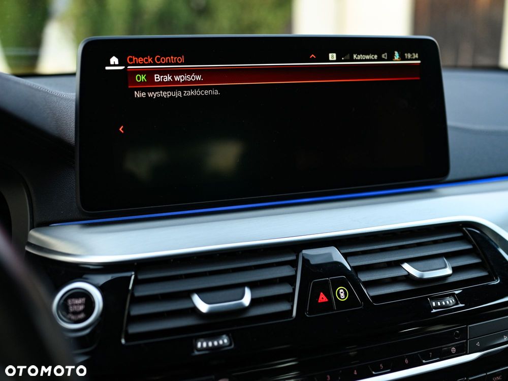 BMW Seria 5 520d M Sport Edition - 18