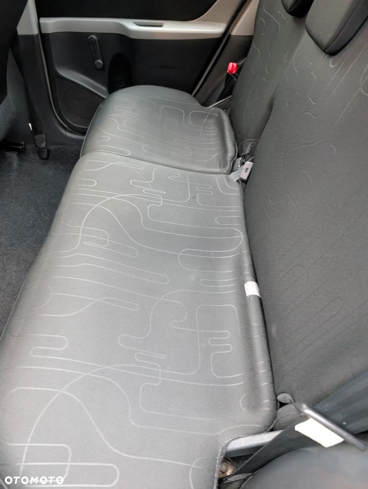 Toyota Yaris 1.0 Luna - 13