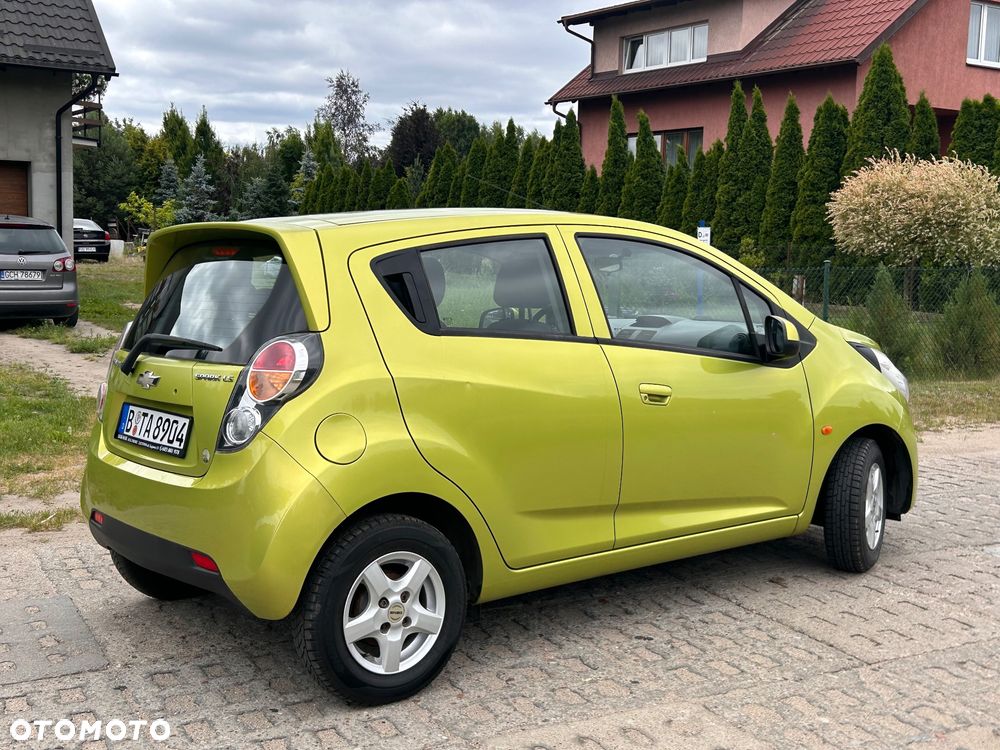 Chevrolet Spark 1.0 - 5