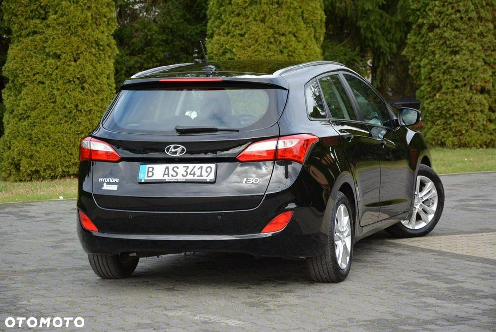 Hyundai i30 1.6 GDI BlueDrive Comfort - 14