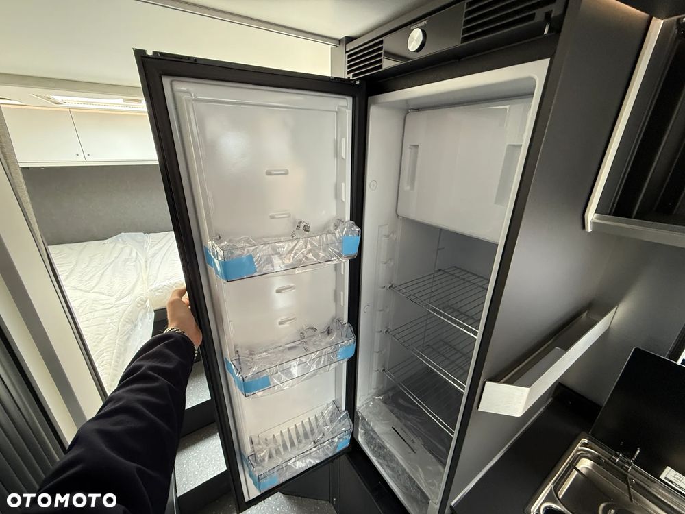 Adria Compact Max DL - 14