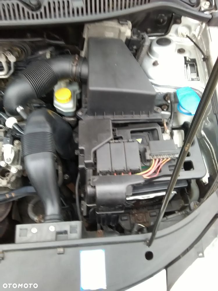Volkswagen Polo 1.2 Trendline - 11