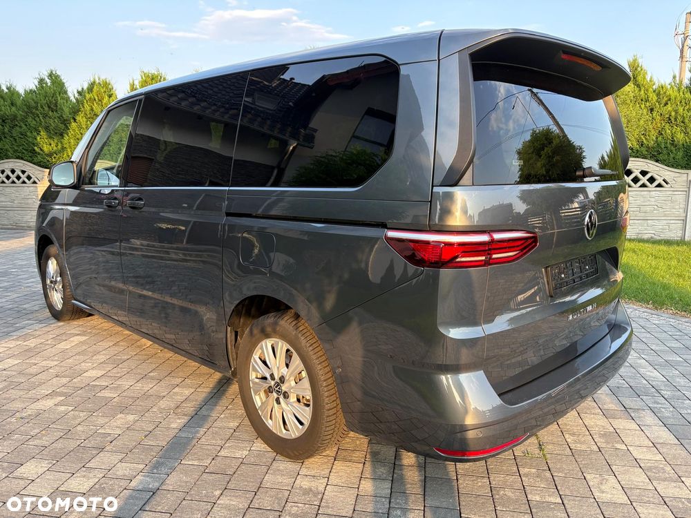 Volkswagen Multivan 2.0 TDI L2 Life DSG - 2