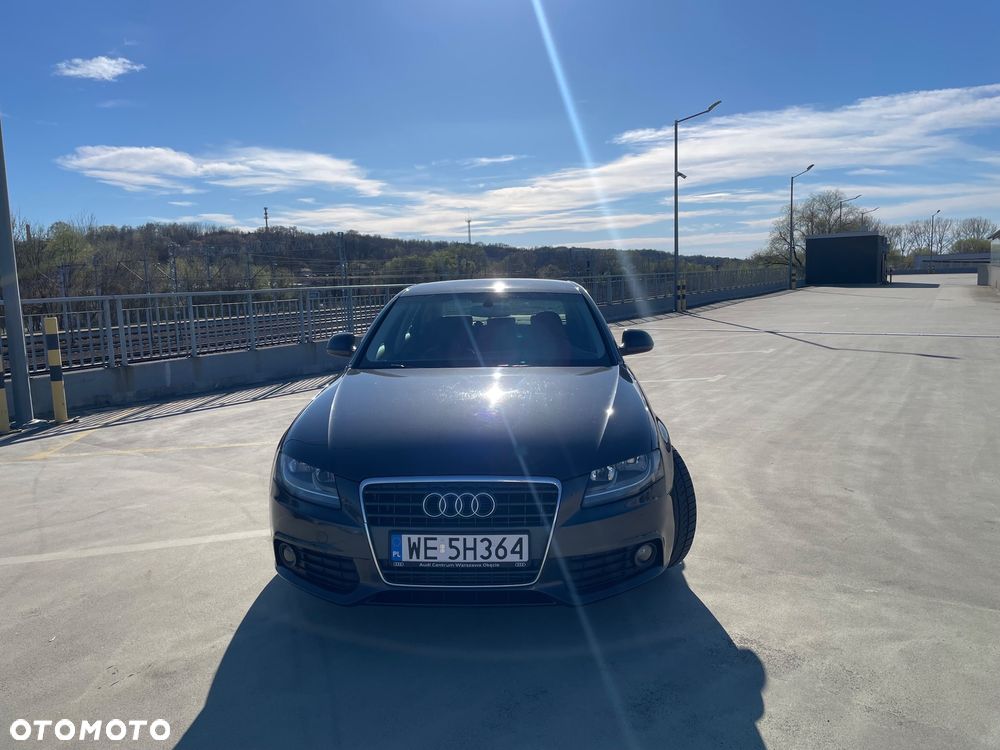 Audi A4 Limousine 2.0 TDI DPF Ambiente - 21