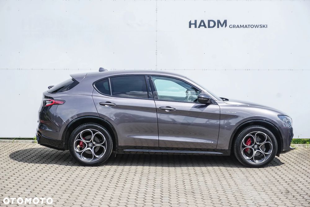 Alfa Romeo Stelvio 2.0 Turbo Veloce Q4 - 9